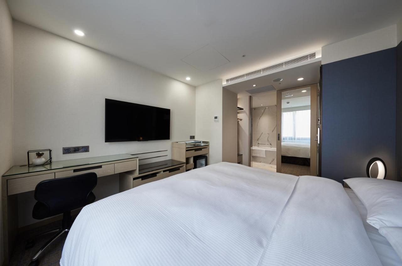 K Hotels Taipei Linsen Extérieur photo